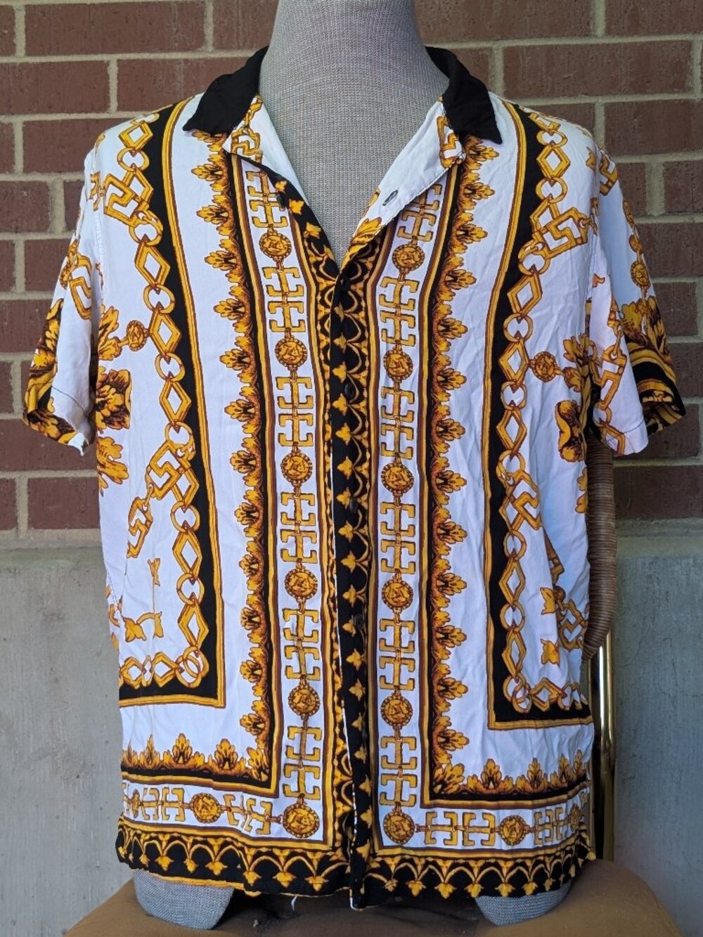 PACSUN Men Baroque Chain Print Short Sleeve Button Up Shirt L Italian luxury